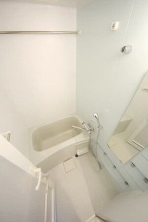 ライジングプレイス綾瀬三番館の物件内観写真